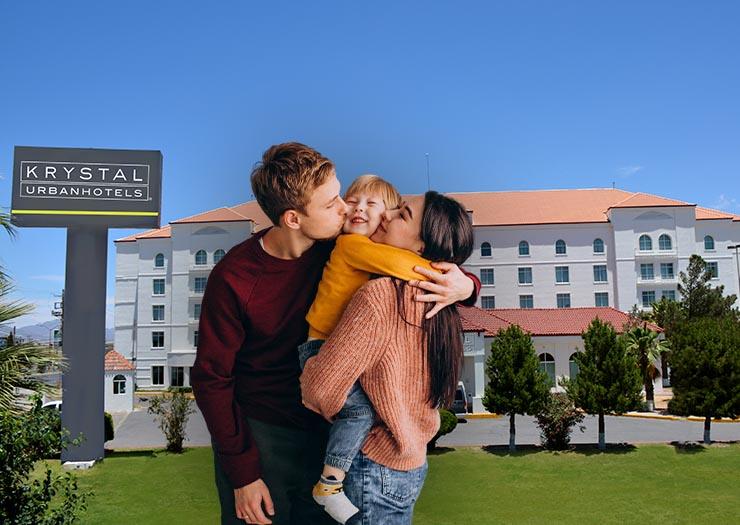 WINTER IS BETTER WHEN YOU TRAVEL! Krystal Urban® Ciudad Juárez WINTER IS BETTER WHEN YOU TRAVEL! Krystal Urban® Ciudad Juárez